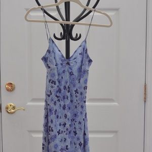 Ann Taylor Dresses - Ann Taylor floral spaghetti strap dress Ann Taylor Dresses - Ann Taylor floral spaghetti strap dress